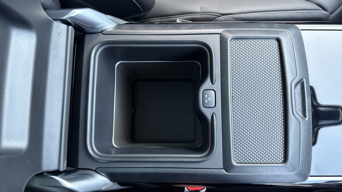 Land Rover Range Rover 3.0 D350 Autobiography 4dr Auto Diesel Estate - Image 31
